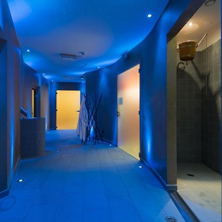 Hotel St. Raphael 마돈나 디 캄필리오 외부 사진
